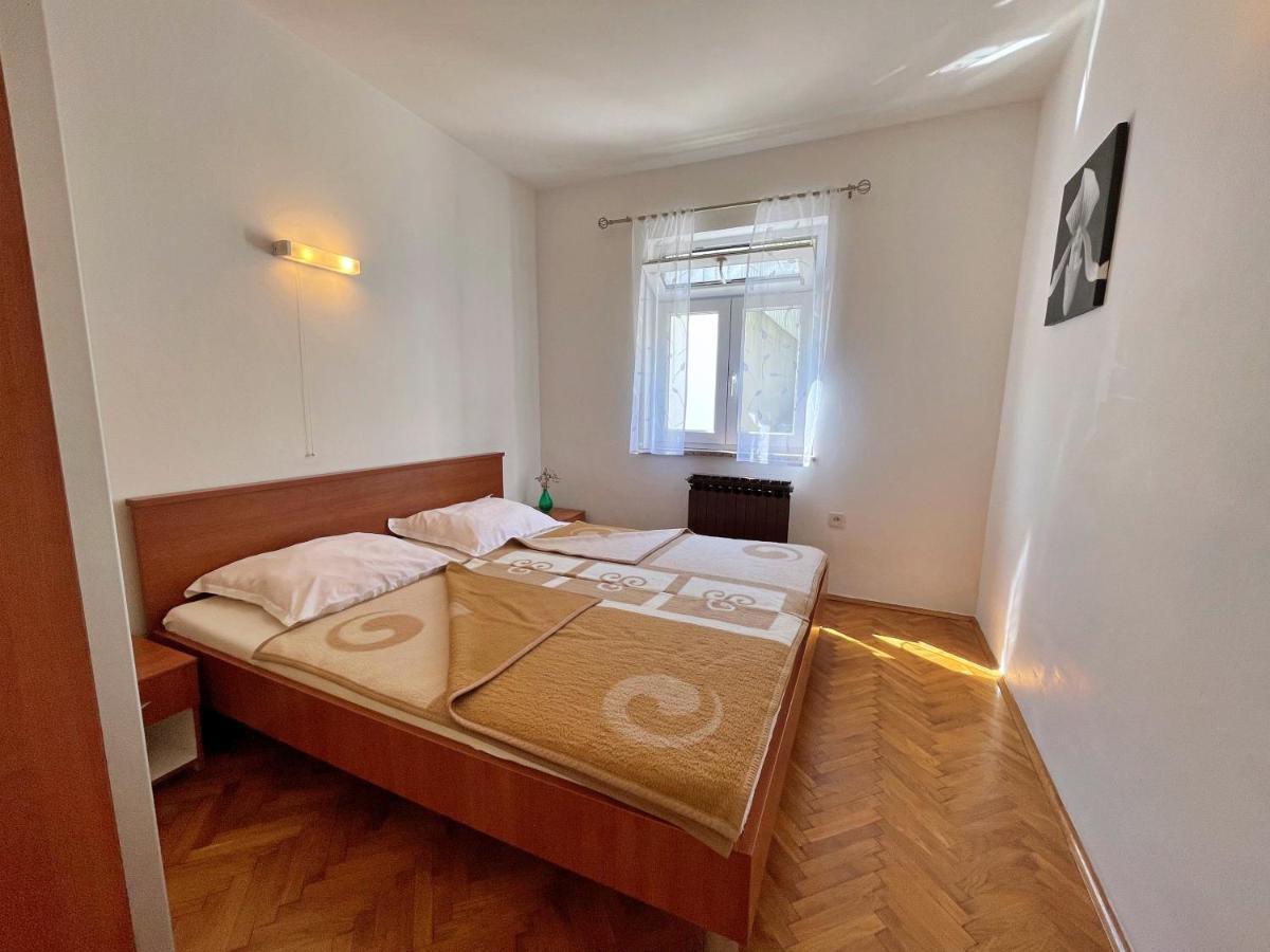 Apartments Bohovic Šilo Exteriér fotografie